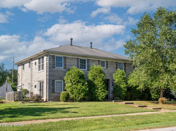 8701 Bayberry Pl, Louisville, KY 40242