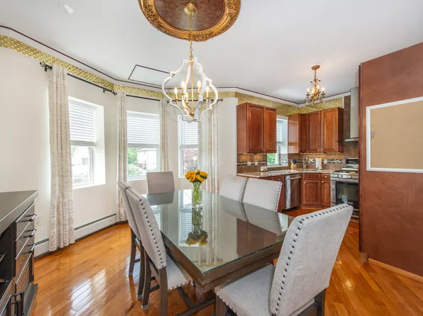 239 Desoto Place image 13 of 23