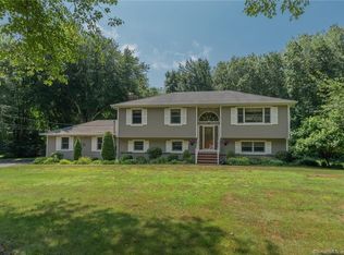 46 Stanavage Rd, Colchester, CT 06415