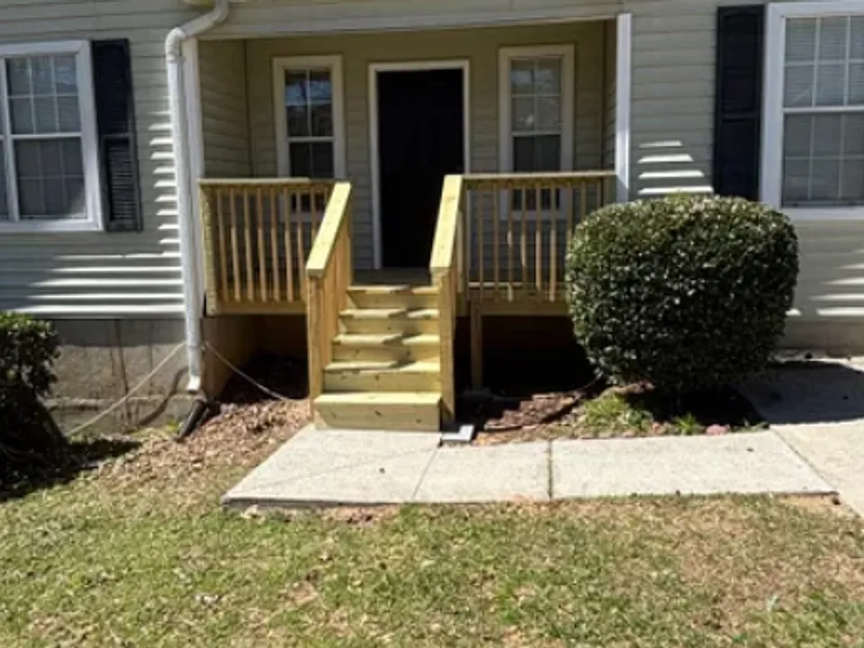 5888 Brookside Dr SE