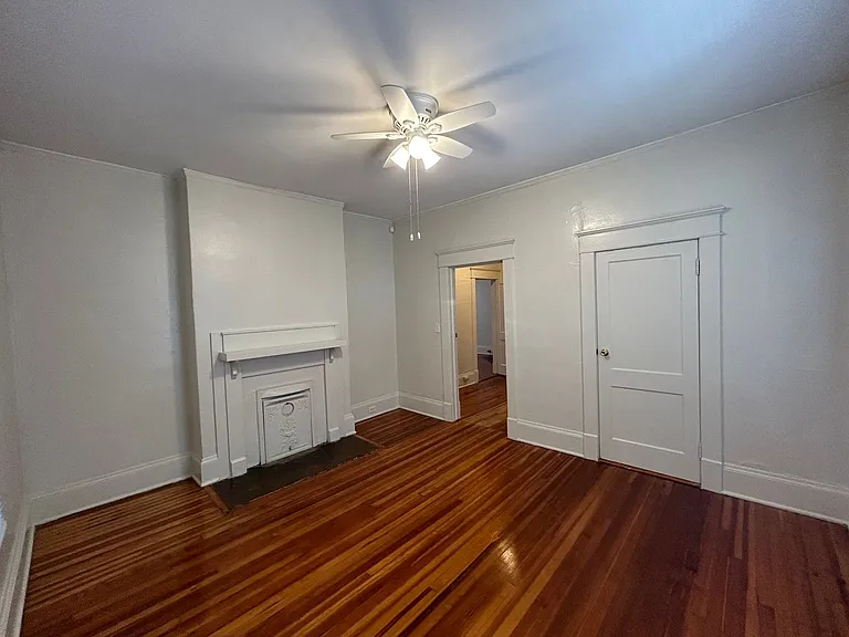 1308 W Chapel Hill St — Photo 11