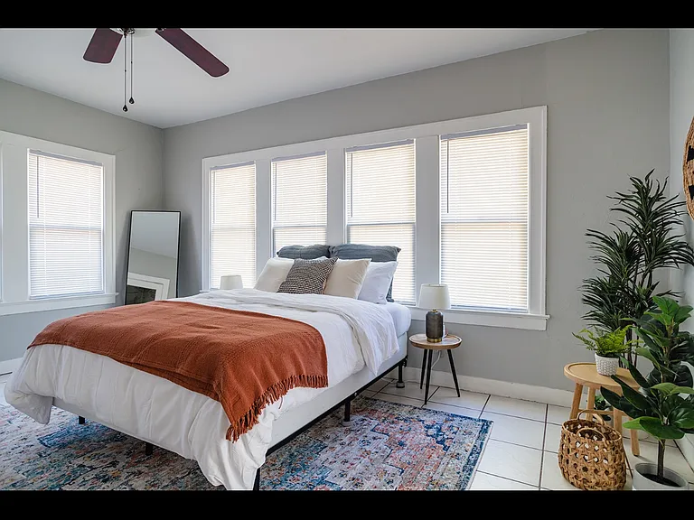 5110 Denton Dr — Photo 34