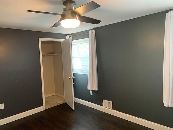 Master bedroom (closet will be carpeted before move-in)
