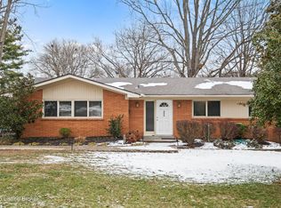 4094 Gilman Ave, Saint Matthews, KY 40207