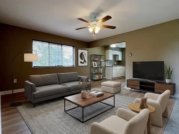 15515 E Ten Mile Rd APT 1, Eastpointe, MI 48021