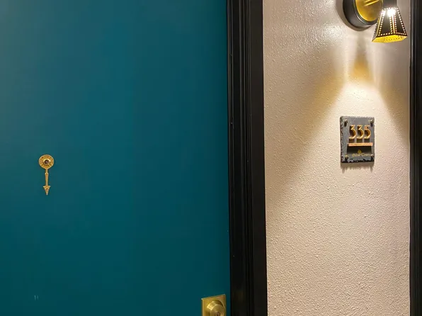 330 S Mentor Ave, Pasadena, CA