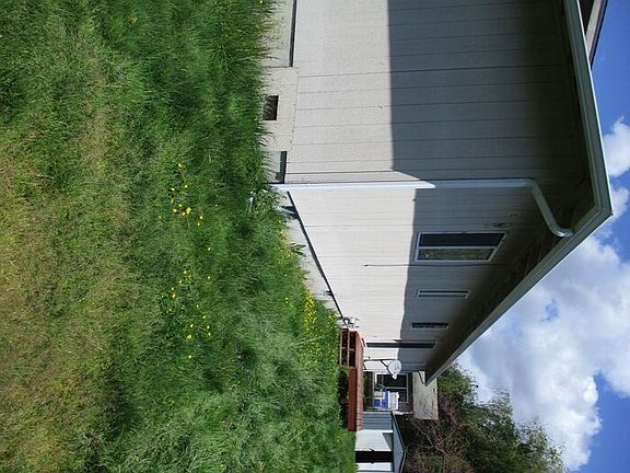 3rd image of 5007 Ocean Beach Hwy