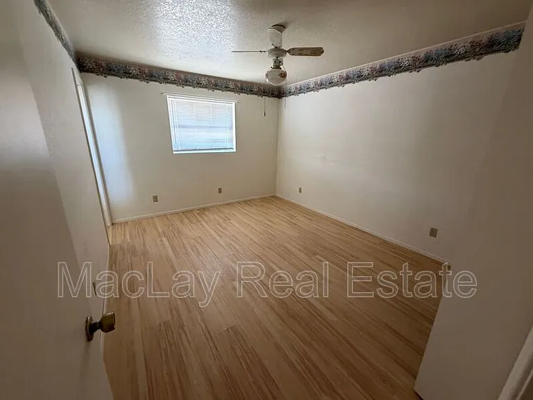 603 E Hondo Ave — Photo 14