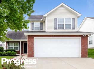 1227 Shannon Ln, La Vergne, TN 37086