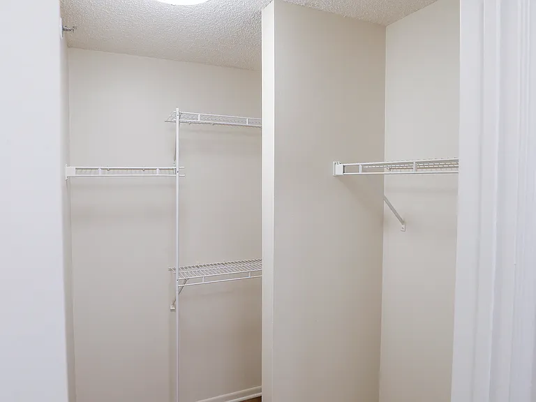 Olympic Ridge Apartments — Photo 19