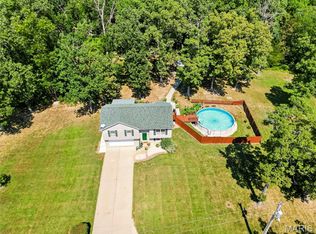 22907 Lakeside Hills Dr, Warrenton, MO 63383