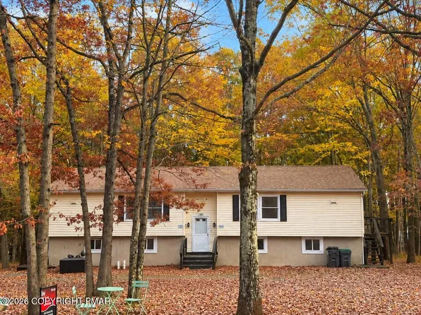 28 Mountain Dr #101/102, Mount Pocono, PA 18344