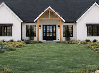 Sabine Plan, Heritage Woods, La Vernia, TX 78121