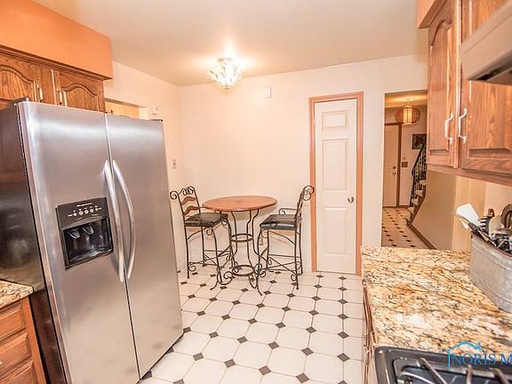 4th image of 2101 Willowhill Ln