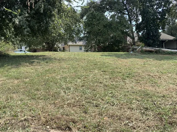 28102 Linda Ln, Tomball, TX 77375