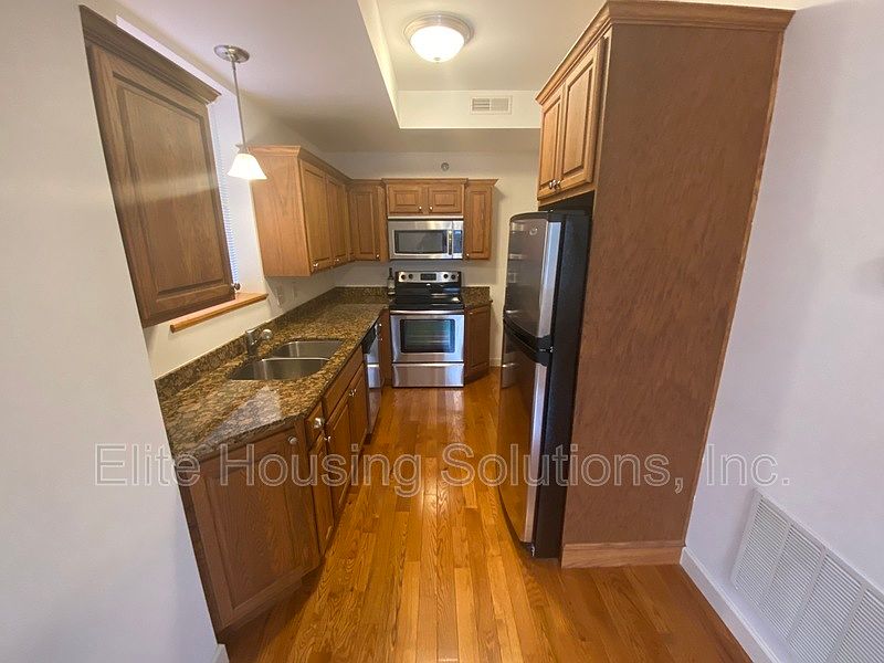 1st image of 210 E Withers Rd APT 206