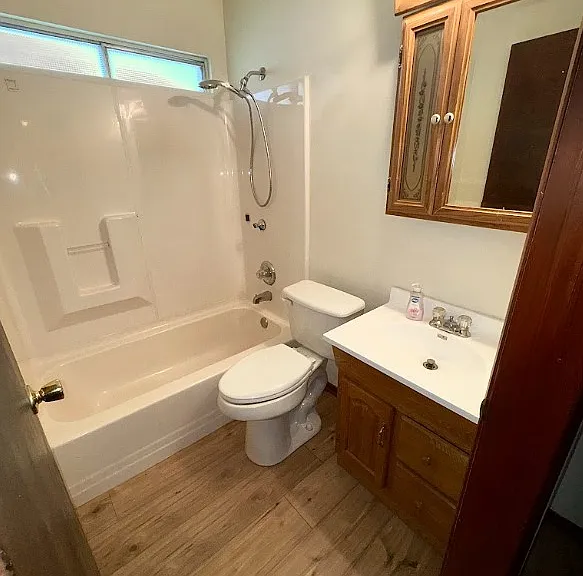 202 Beau Maye Ave — Photo 4