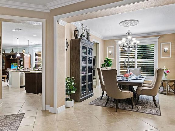 5th image of 11556 Stonecreek Cir