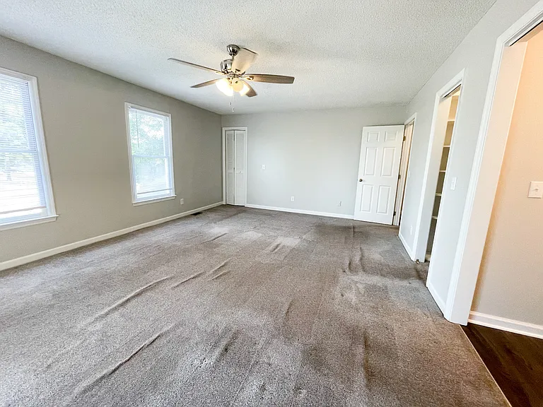 1511 Kathleen Dr — Photo 16