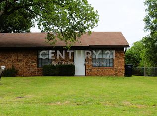 1116 Hanover St APT A, Weatherford, TX 76086