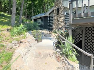 25093 Old Sante Fe Rd, Versailles, MO 65084