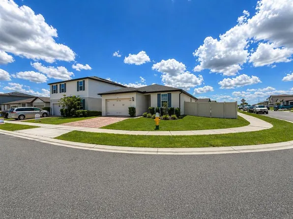 445 McKenna Dr, Winter Haven, FL 33881