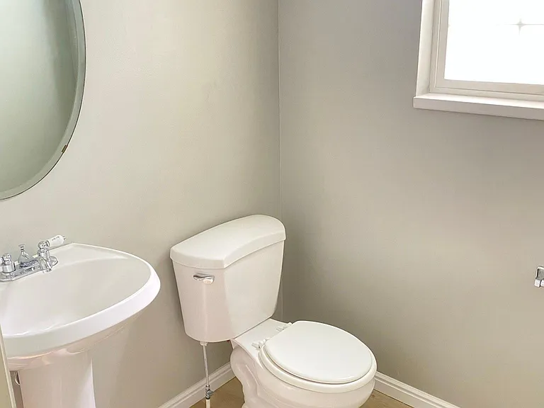 144 N Birmingham Ln — Photo 8