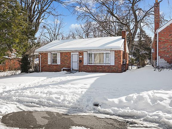 5th image of 5058 Genevieve Ave