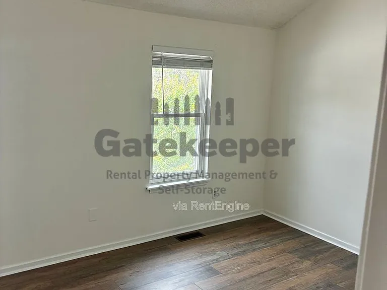 101 Sandlewood Dr — Photo 13