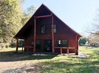 8204 Neushafer, Village Mills, TX 77663