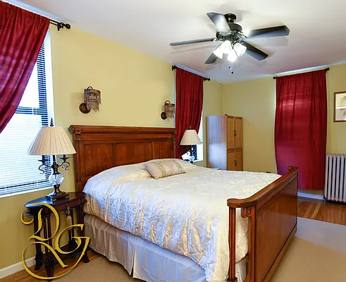 Sold by Dorsa Group | media 12