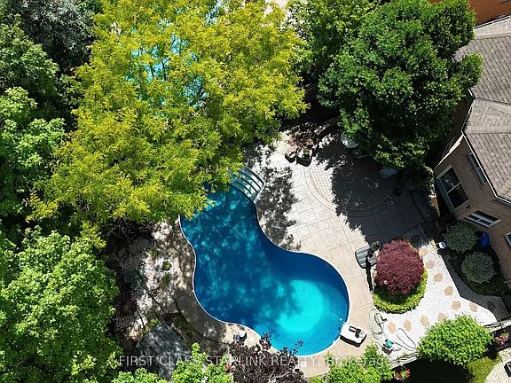 3rd image of 5467 Planters Wood Ct
