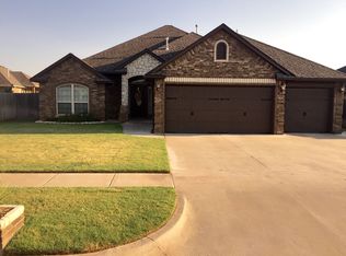 11225 SW 37th St, Mustang, OK 73064
