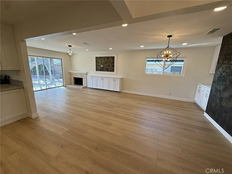 906 Majella Ave — Photo 6