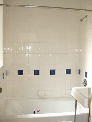 Bathroom, photo 1