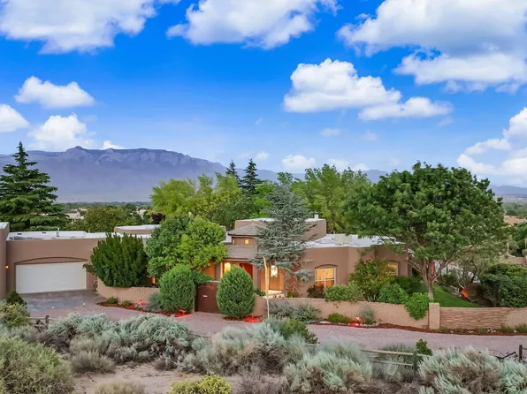 178 Loma Del Oro, Corrales, NM 87048