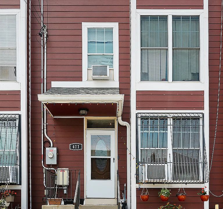 1st image of 411 Beach 37 St