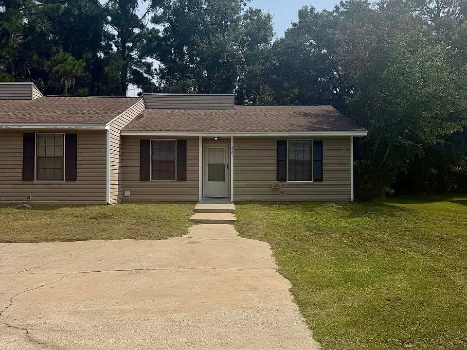 425 Admirals Walk Dr