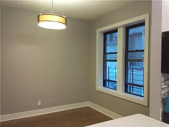 Rented by R New York