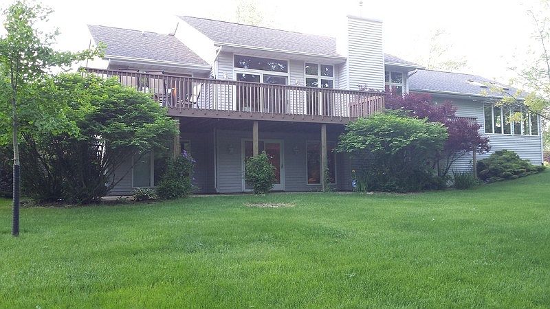 Spacious and private one-acre wooded lot