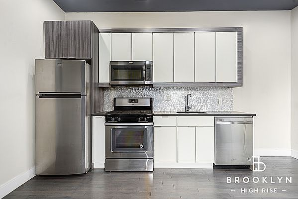 1st image of 989 Bedford Ave #5A