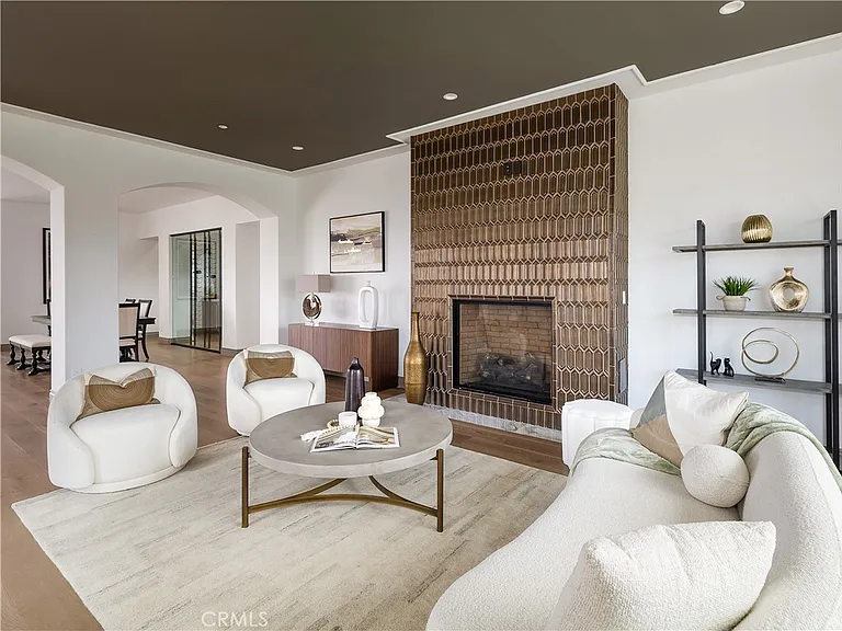 32009 Cape Point Dr — Photo 7
