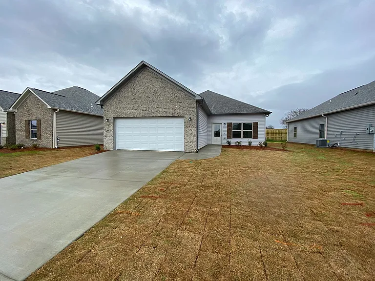 14332 Chase Dr — Photo 1