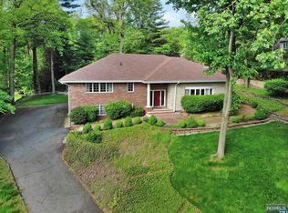 229 E Clinton Ave, Tenafly, NJ 07670