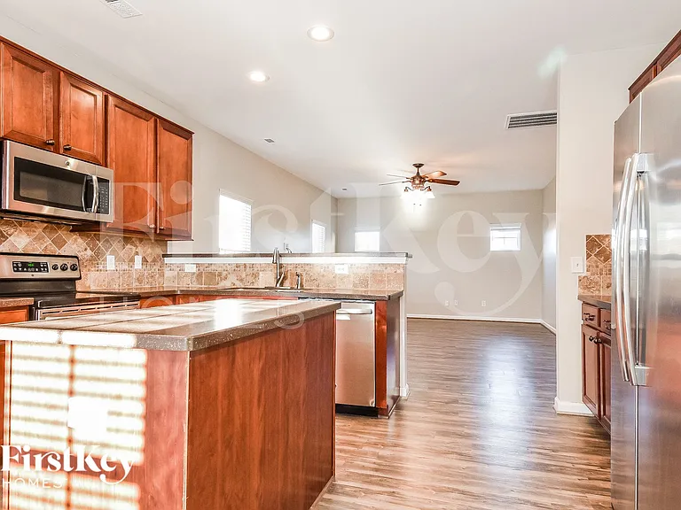 6465 Flintlock Ct — Photo 6