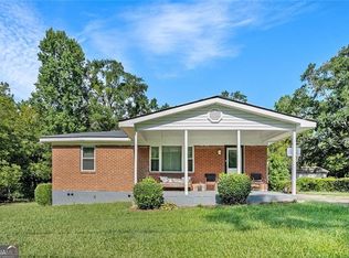 6697 Gresham St, Union City, GA