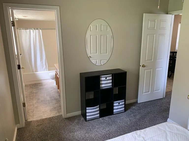 471 E 600 N #1 — Photo 6