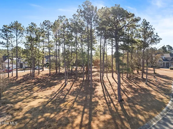 534 Westchester Place SW, Ocean Isle Beach, NC 28469
