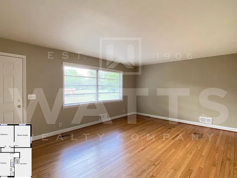 4205 & 4207 Silver Lake Rd — Photo 6