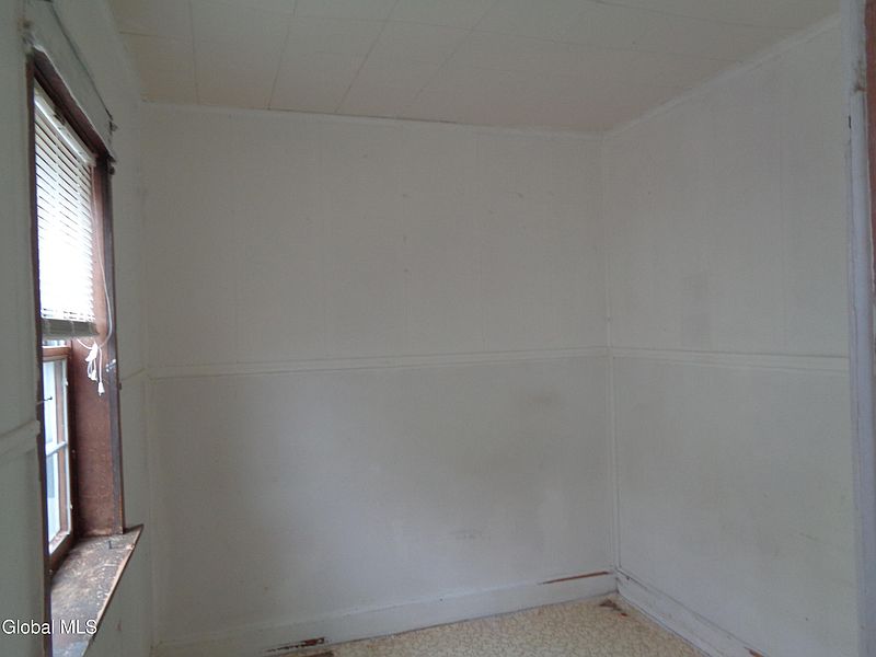 5th image of 1214 5th Avenue
